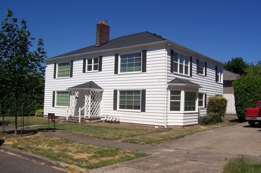 Primary Photo - (837) 27th Street Apartments - 1 Bedroom /...