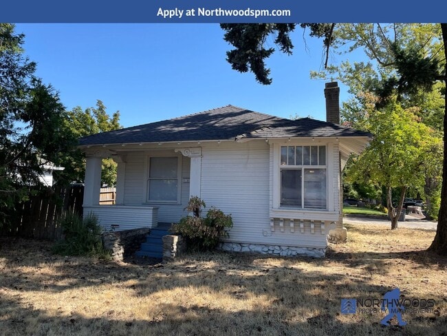Primary Photo - Charming 2 Bedroom 2 Bathroom Home
