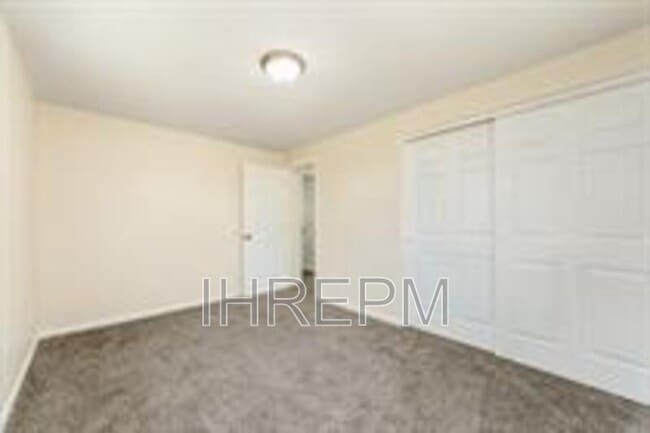 Building Photo - 4806 Funston Ct