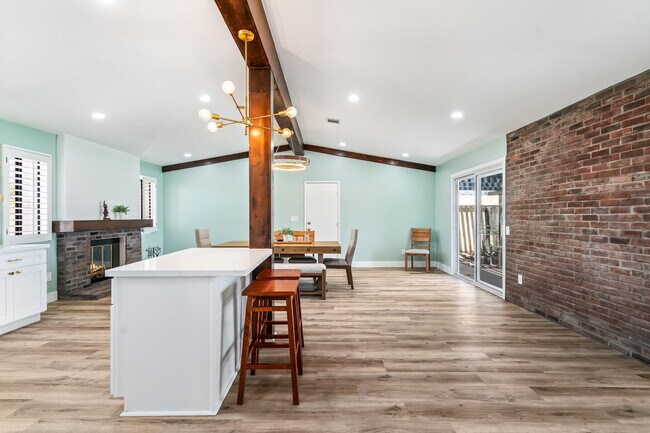 Building Photo - 79990 Camelback Dr
