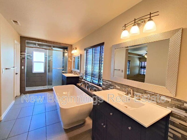 Building Photo - 8742 Stony Creek Dr