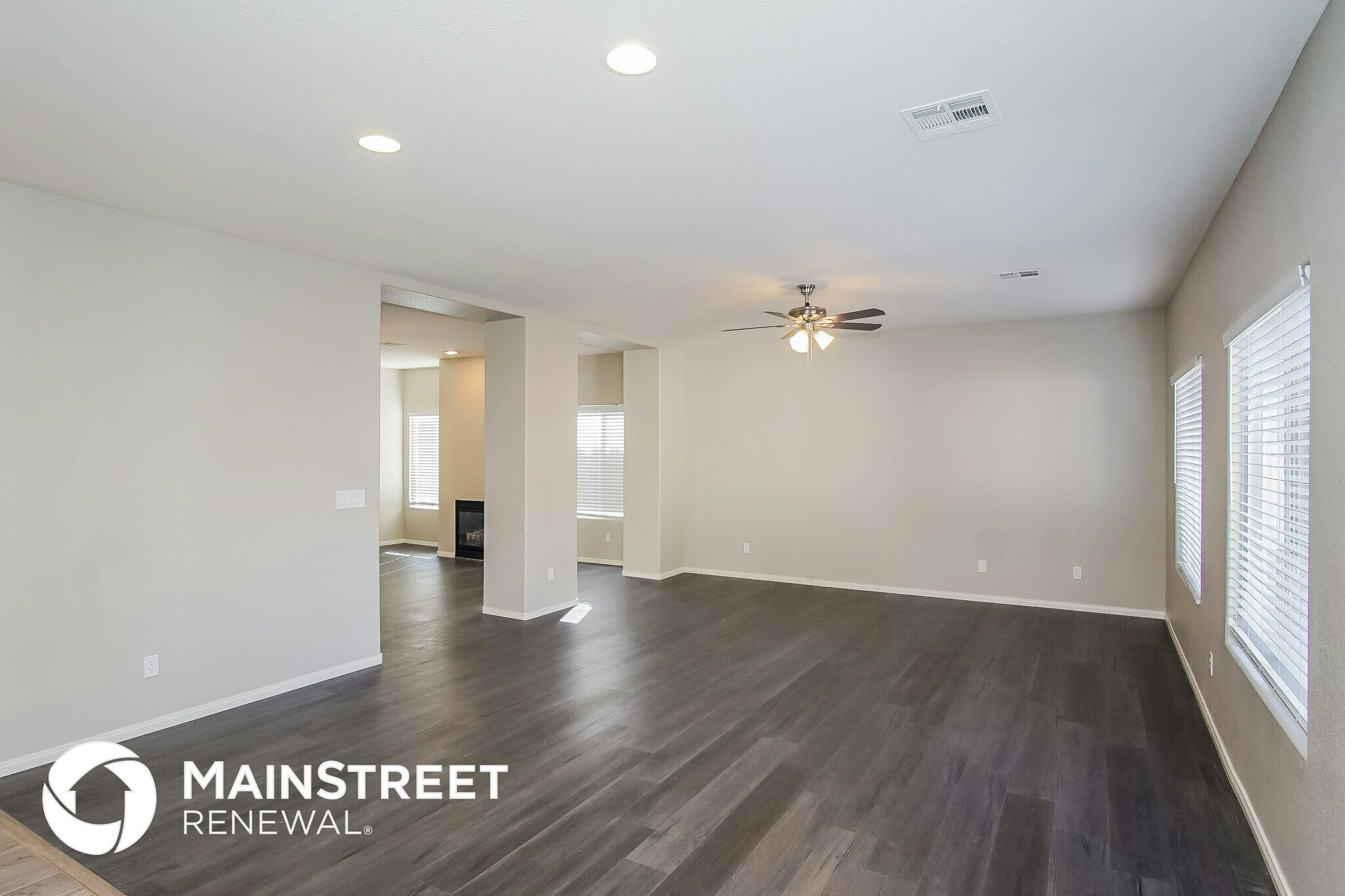 Building Photo - 4361 Cottontail Ln