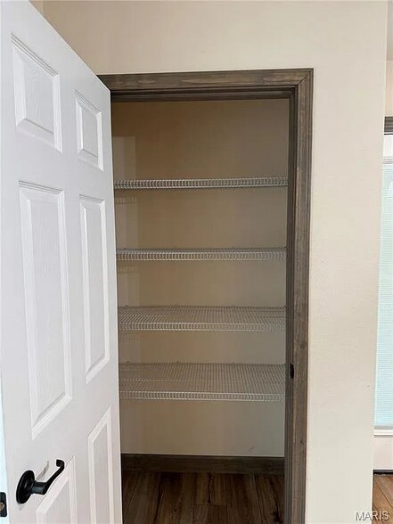 Building Photo - 3617 Justine Dr