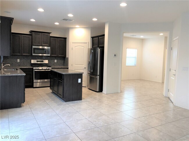 Building Photo - 8380 Spanish Creek Ct