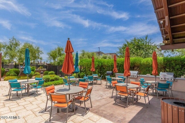 Building Photo - 1250 Abbey Ln