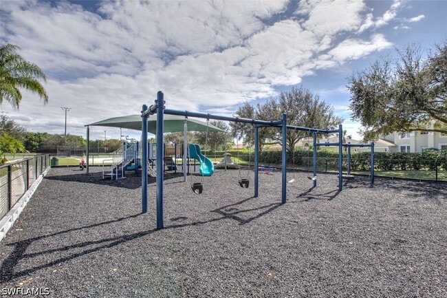 Building Photo - 21330 Lancaster Run