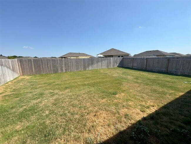 Building Photo - 1302 Camden Ln