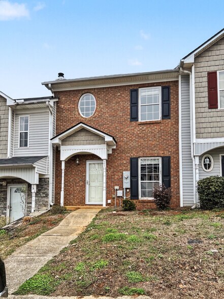 Building Photo - 21 Timber Ridge Dr