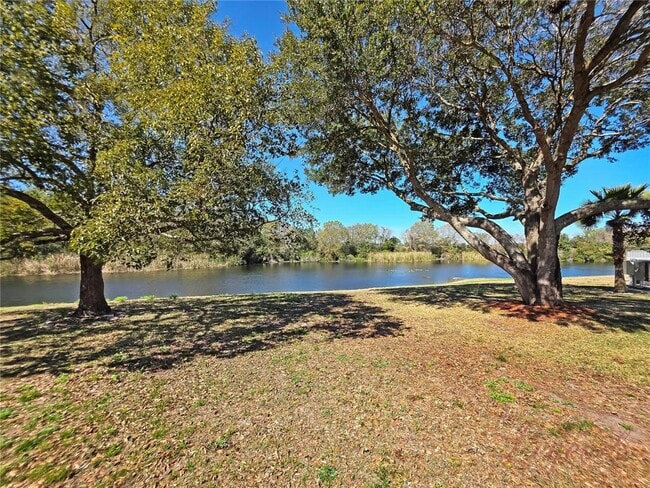 Building Photo - 1612 Slash Pine Pl