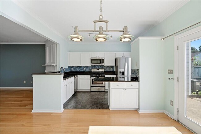 Building Photo - 1130 Kilmington Ct