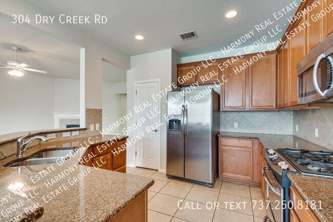 Building Photo - 304 Dry Creek Rd