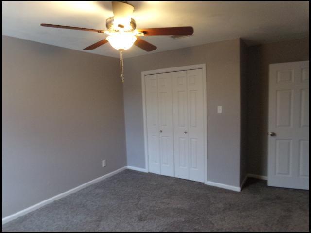 Building Photo - 801 Kierre Dr