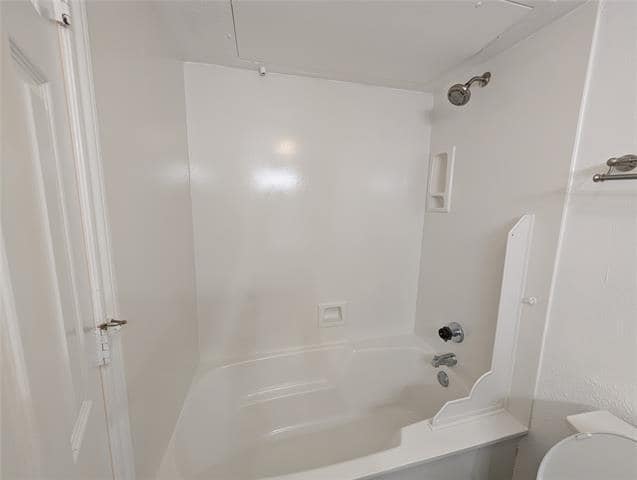 Building Photo - 1725 Westerham Dr