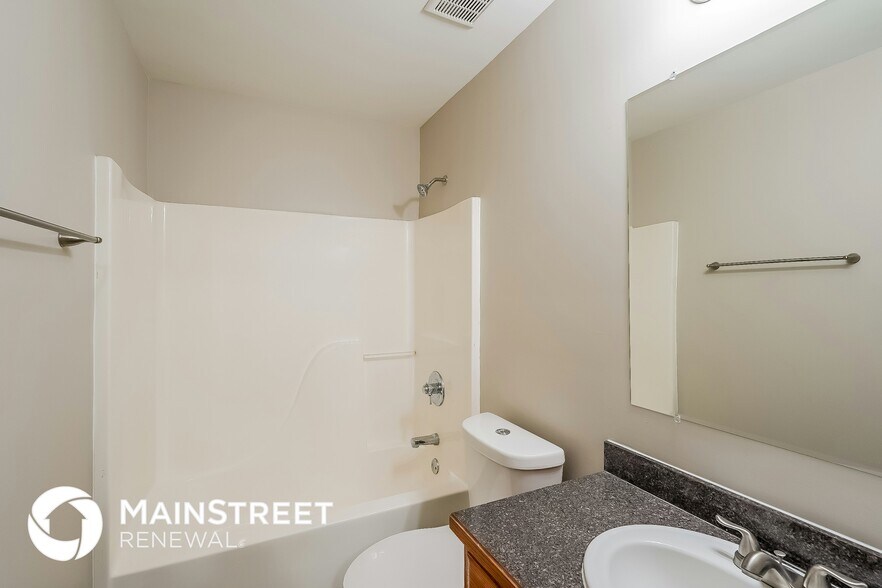 Building Photo - 50 Railroad Dr