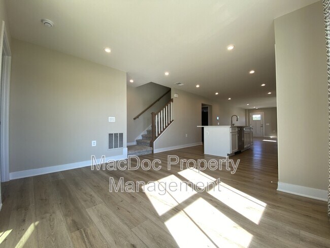 Building Photo - 18422 Centennial Cir