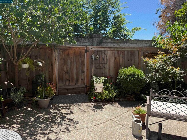 Building Photo - 50 Danville Oak Pl