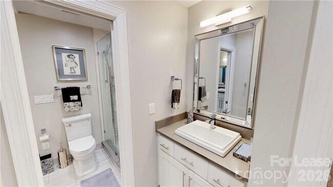 Building Photo - 3112 Ethereal Ln