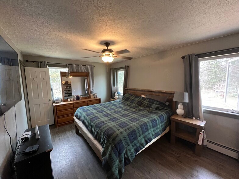 Building Photo - 54630 Kuskokwim Ave