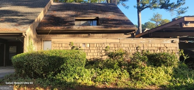 Building Photo - 76 Willowick Dr