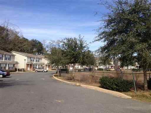 Primary Photo - 4262 Augustus Oak Ct