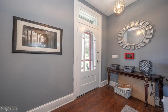 Building Photo - 7350 Ridge Ave