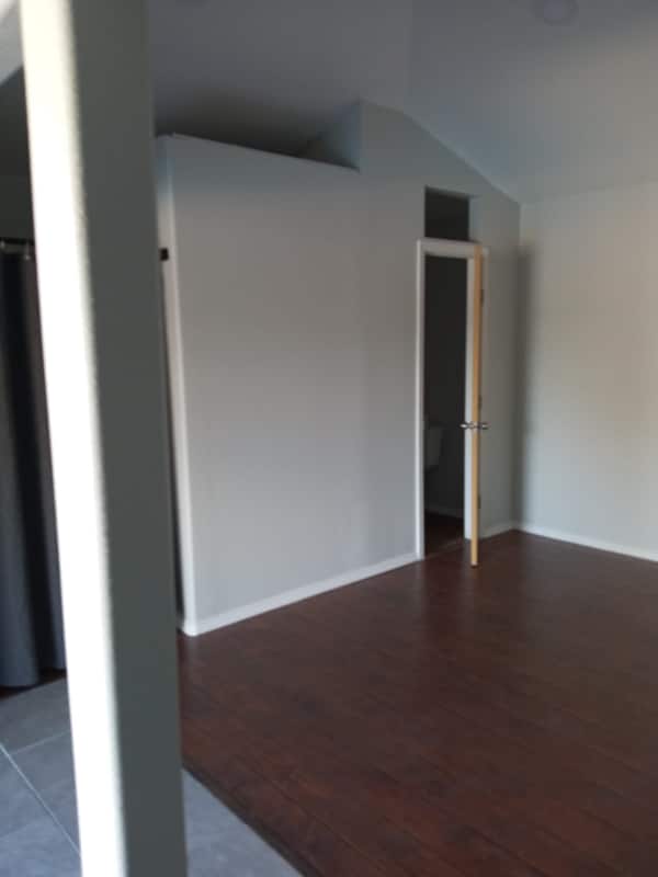 Building Photo - 1613 Terrace Dr