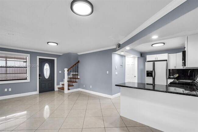 Building Photo - 5335 W 23rd Ct