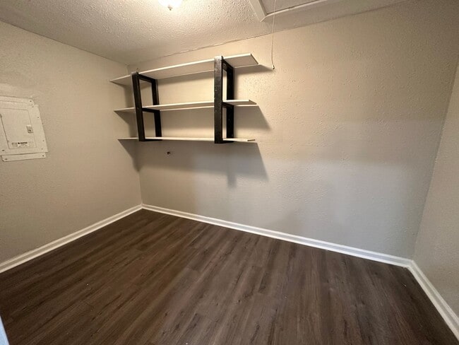 Building Photo - Beautiful 3 Bedroom Home in Bossier!