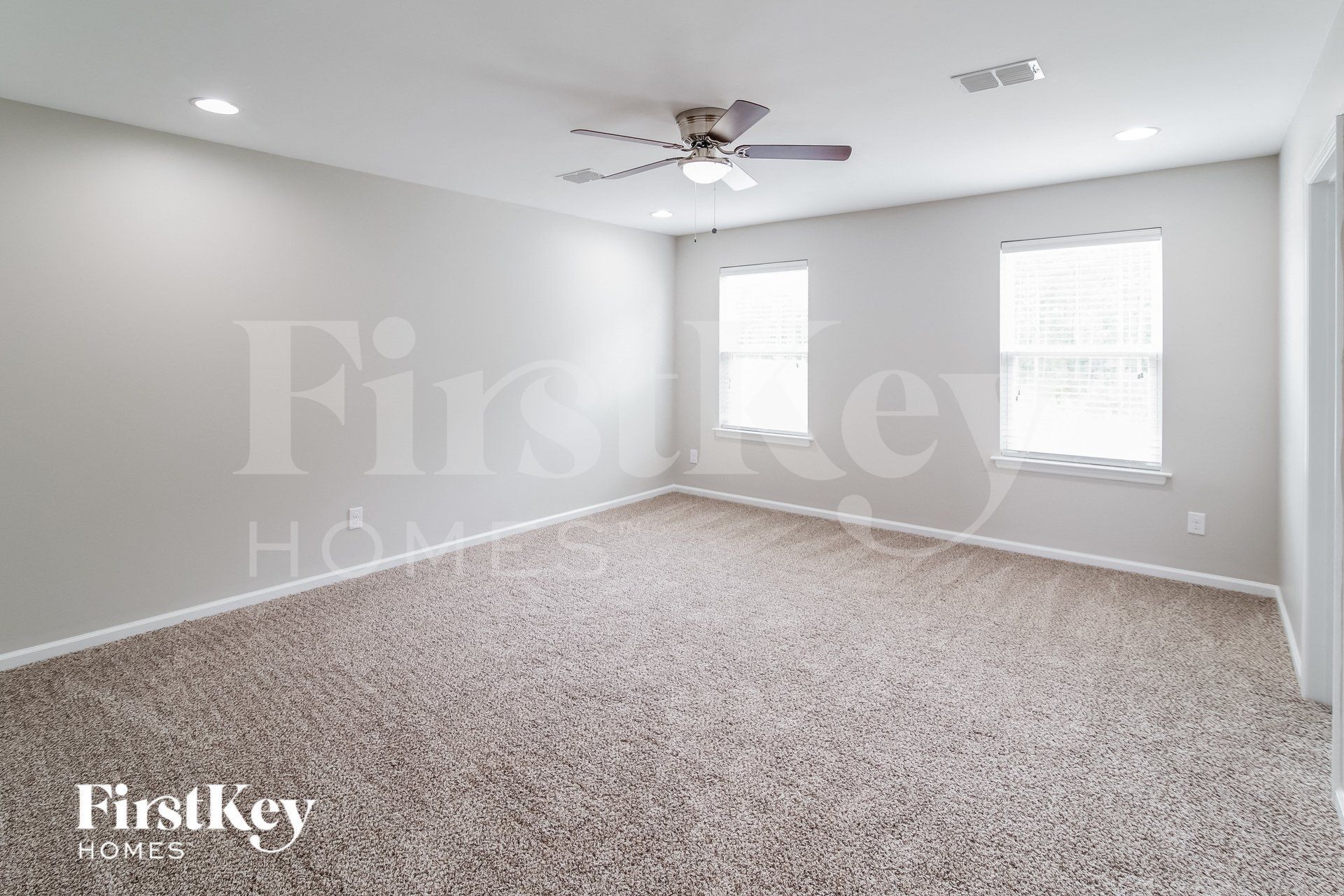 Building Photo - 454 Northern Red Oak Dr