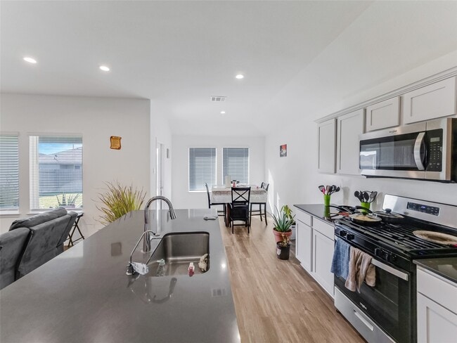 Building Photo - 40519 Crisp Beech St