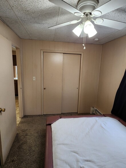 Bedroom - 1405 Randall St