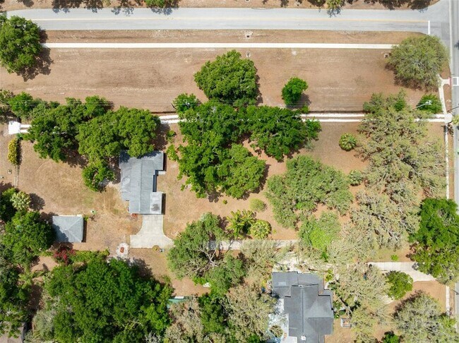 Building Photo - 4323 Culbreath Rd