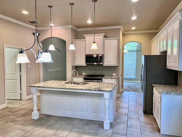 Building Photo - 520 Mistflower Springs Dr