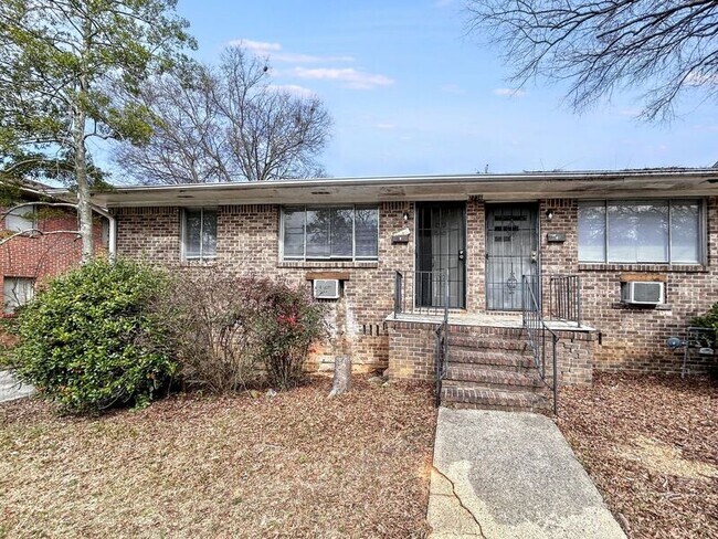 Primary Photo - 7736 Rugby Ave
