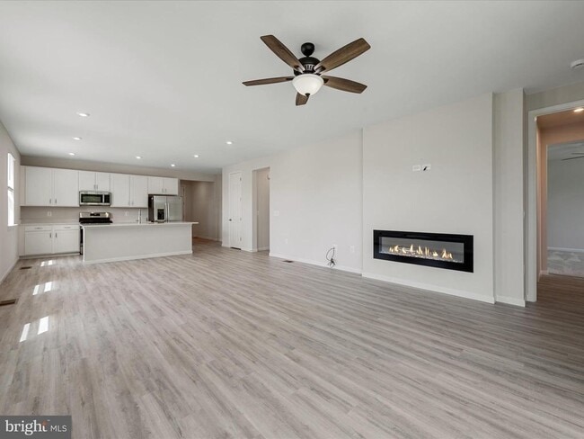 Building Photo - 107 Poe Dr