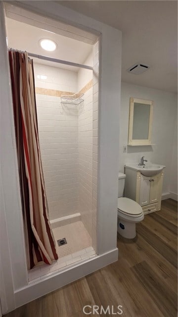 Building Photo - 18224 Chatsworth St