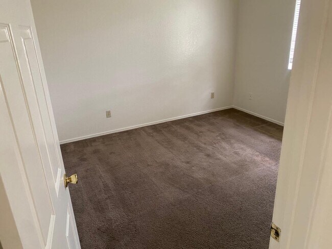 Building Photo - 1265 Calle Ganzo