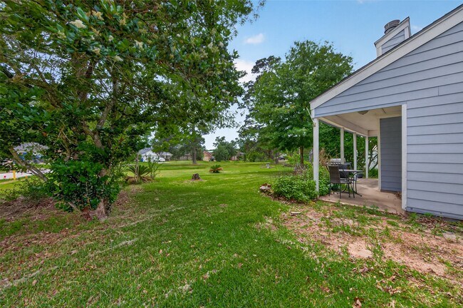 Building Photo - 12079 Maverick Dr