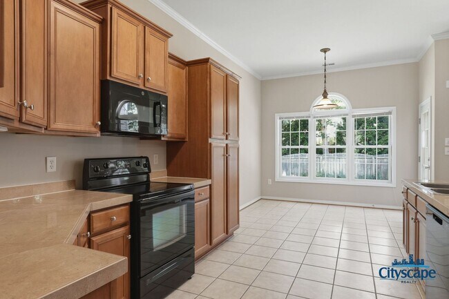 Building Photo - Beautiful Collington Home in Midlothian