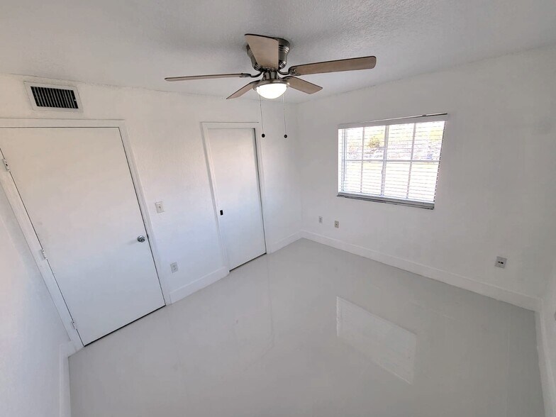 Building Photo - 19340 SW 103rd Ct