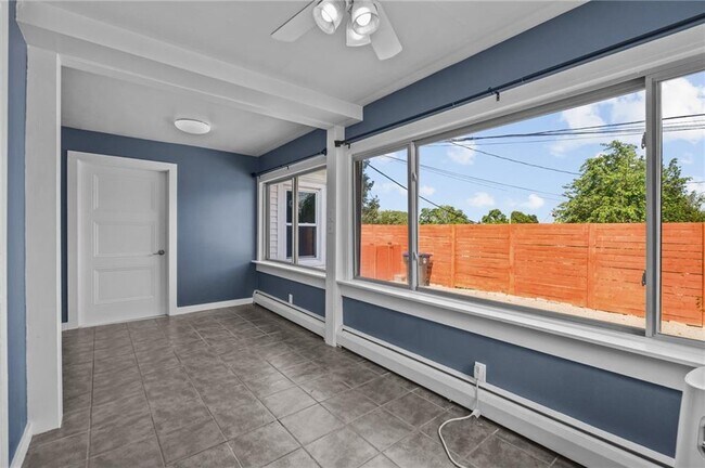 Building Photo - 20 Bradley Terrace