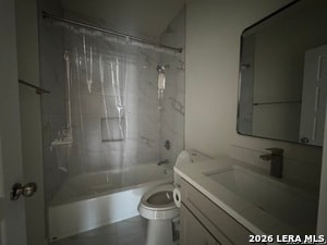 Building Photo - 631 E Mistletoe