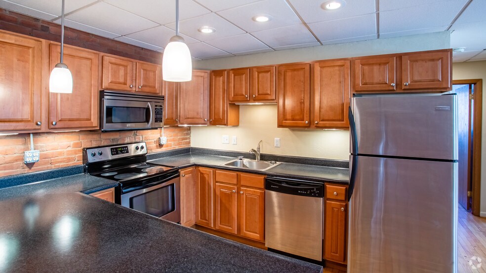 Live South Side 26 S 28th St Pittsburgh PA 15203 Apartment Finder