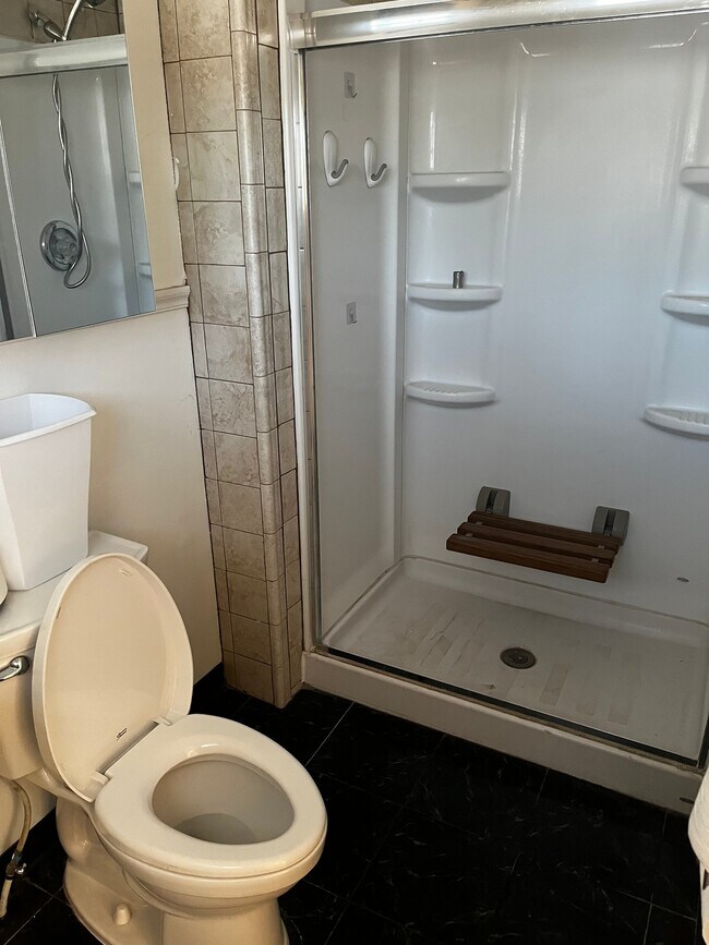 Building Photo - 455 A St