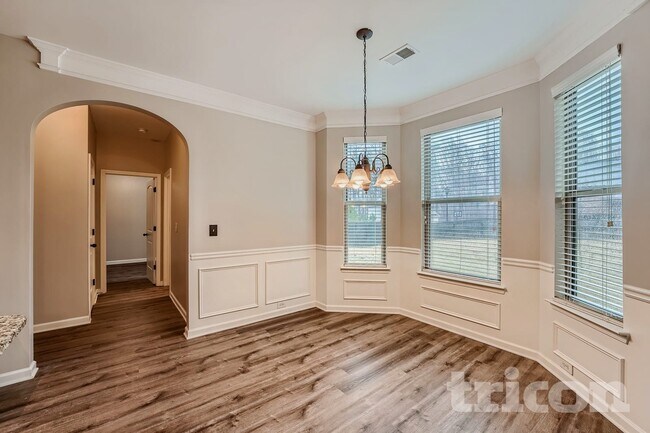 Building Photo - 4025 Trimrose Ct