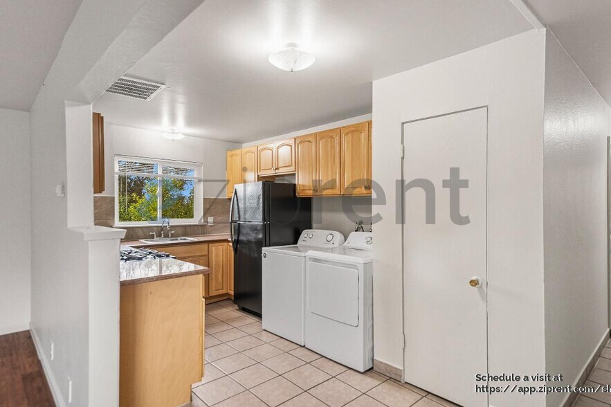 Building Photo - 1168 Tiegen Dr