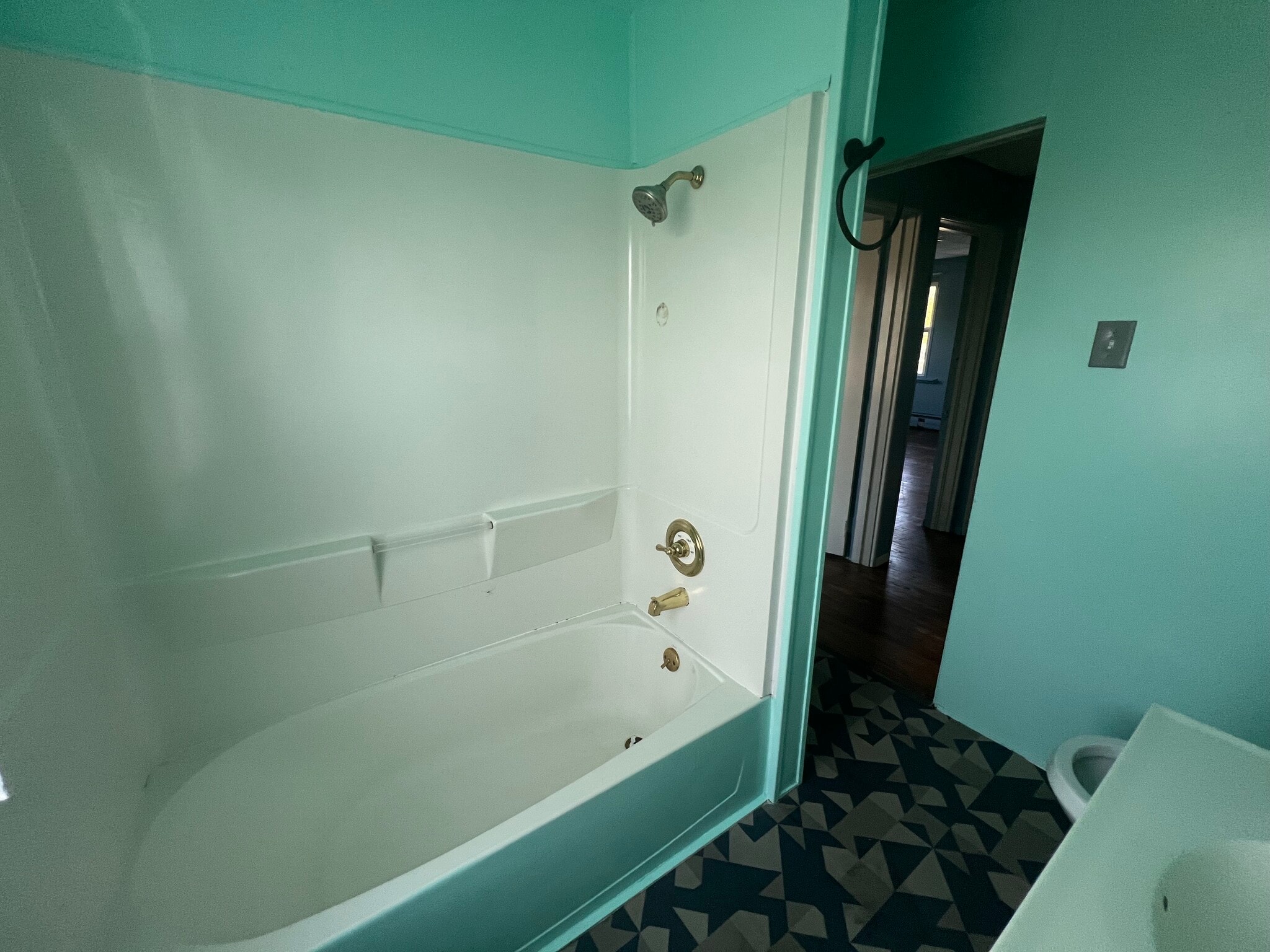 Bathroom - 1726 Temple Ave
