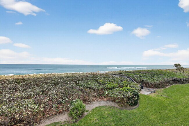 Building Photo - 9940 S Ocean Dr