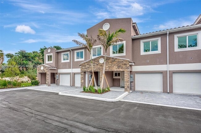 Building Photo - 1563 NW 94th Ave