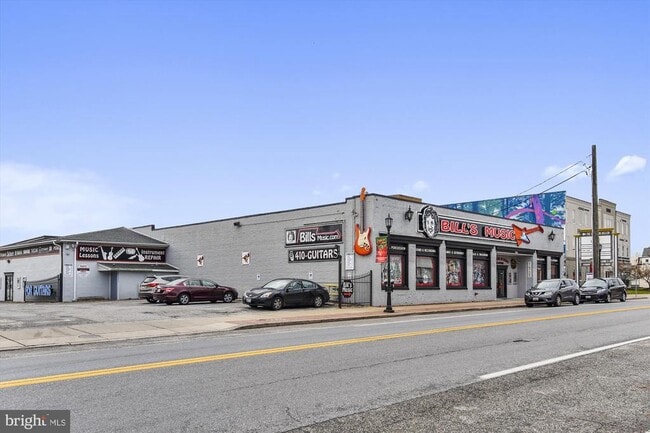 Building Photo - 5926 Old Frederick Rd